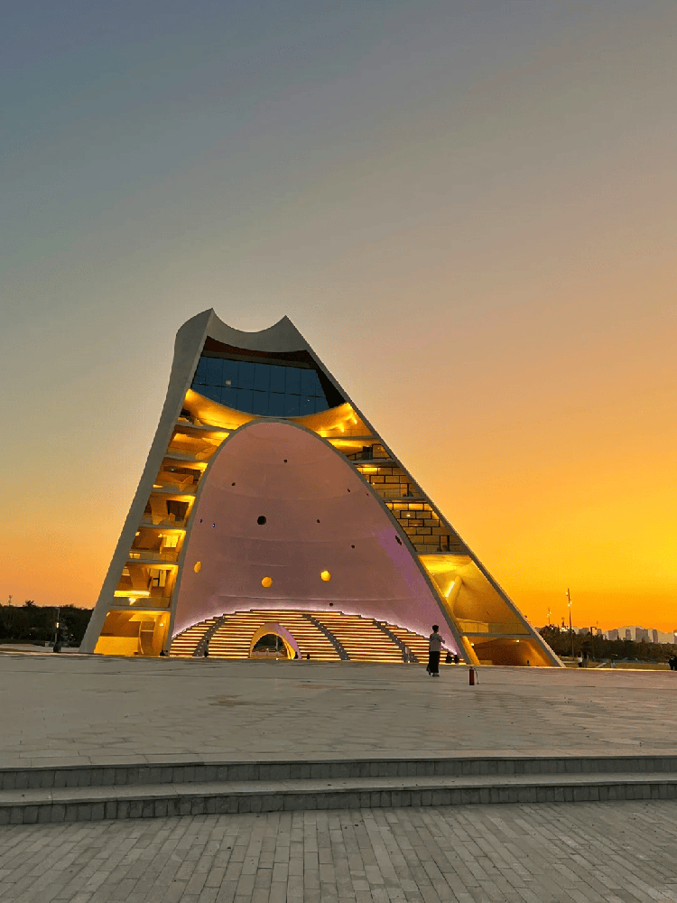 2025年11月 “聲”啟時光，塔韻新呈——煙臺時光塔自助導覽系統(tǒng)安裝案例